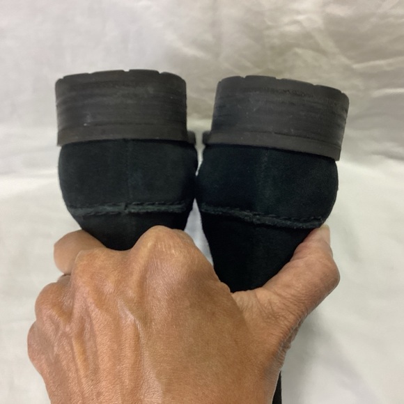 UGG HILLHURST II SZ 8 Black Suede / Knit Ankle Boots so 8 $190 main image 3